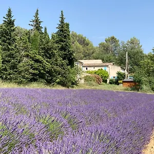  Hébergement de vacances Maison Au Colorado Provencal